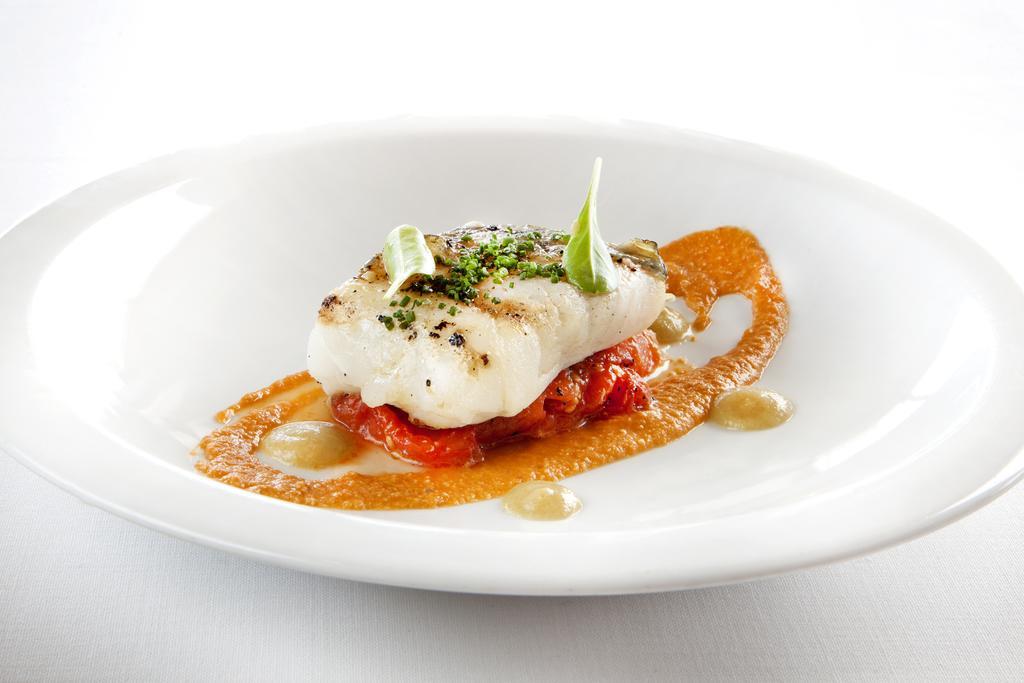 El Castell De Ciutat - Relais & Chateaux La Seu d'Urgell Ngoại thất bức ảnh