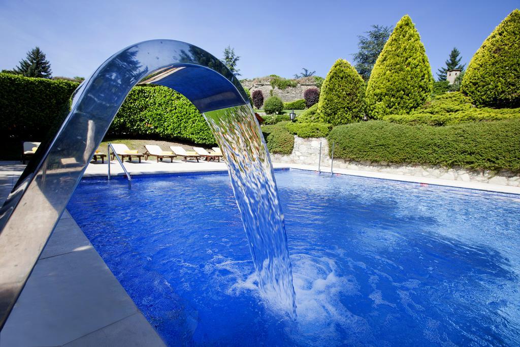 El Castell De Ciutat - Relais & Chateaux La Seu d'Urgell Ngoại thất bức ảnh