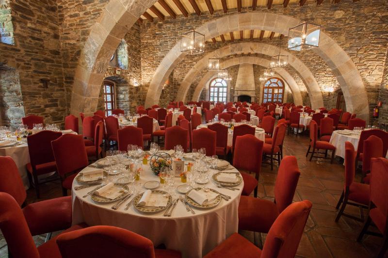 El Castell De Ciutat - Relais & Chateaux La Seu d'Urgell Ngoại thất bức ảnh